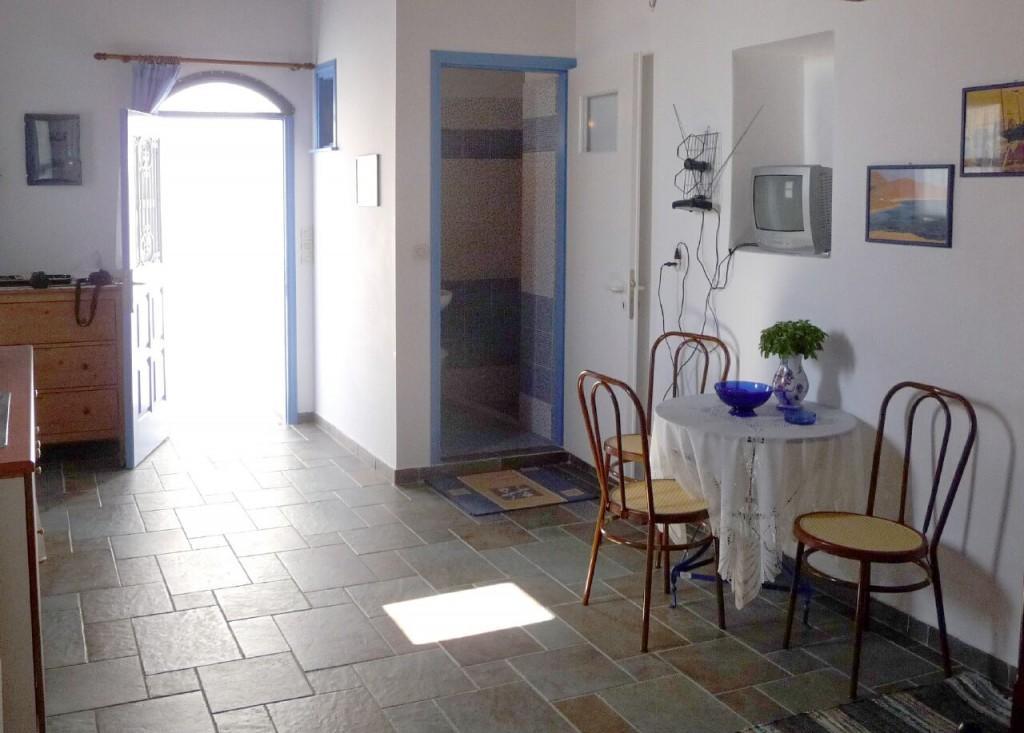 Floras Rooms And Studios Anafi Exteriör bild